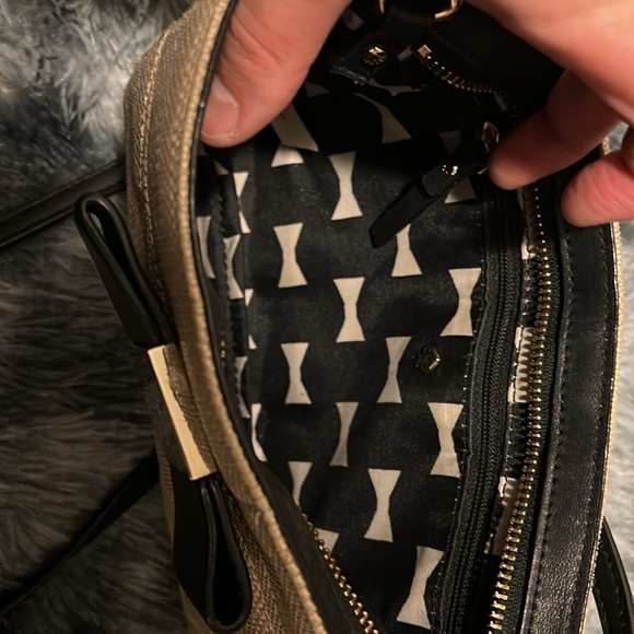 Kate Spade Crossbody Black Bow and Beige - Picture 4 of 8